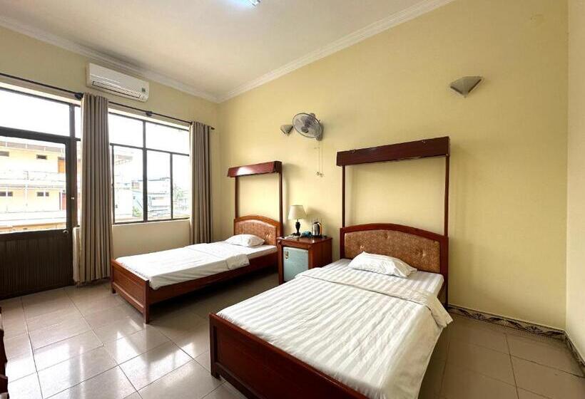 اتاق سوپریور, Oyo 1246 Nha Khach Cuc Hau Can