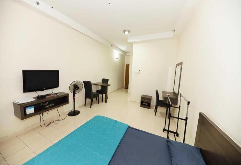 إستوديو قياسى, Oyo 91006 Ktc Studio Apartment By My Gunung