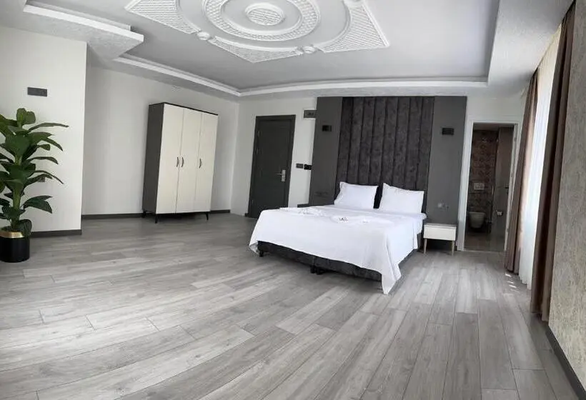 デラックススイート, Monera Hotel & Spa