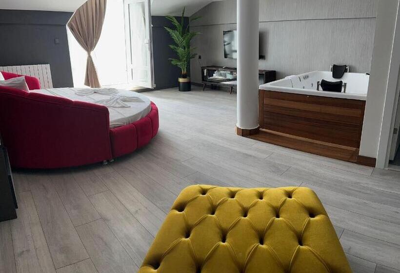 סוויטה משפחתית, Monera Hotel & Spa