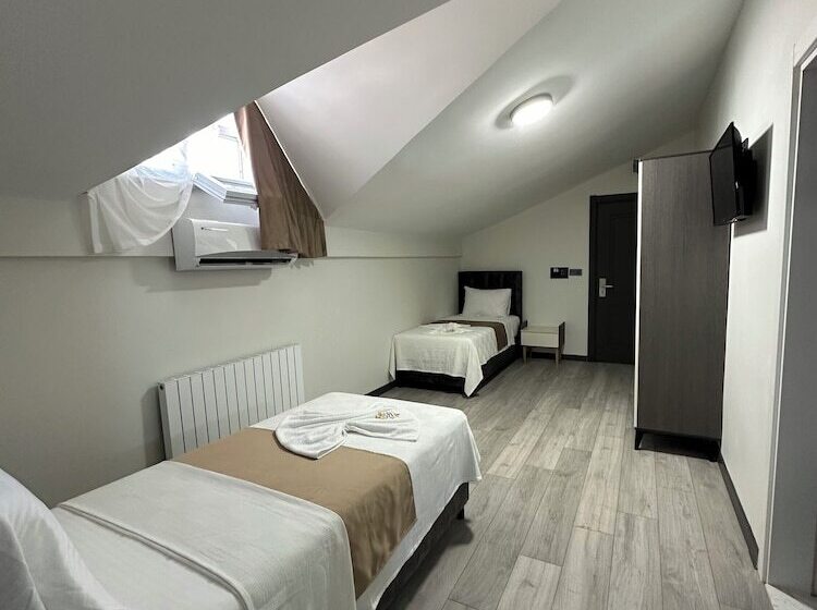 סוויטה דלוקס, Monera Hotel & Spa