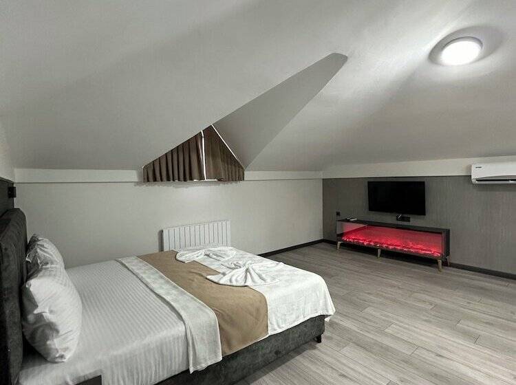 סוויטה דלוקס, Monera Hotel & Spa