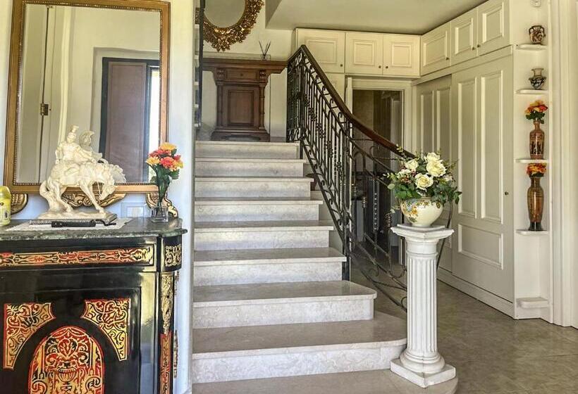 スタンダードルーム, Hssoverato