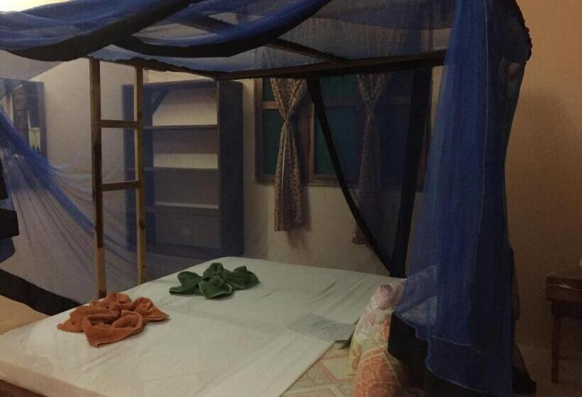 اتاق استاندارد, Mwana House