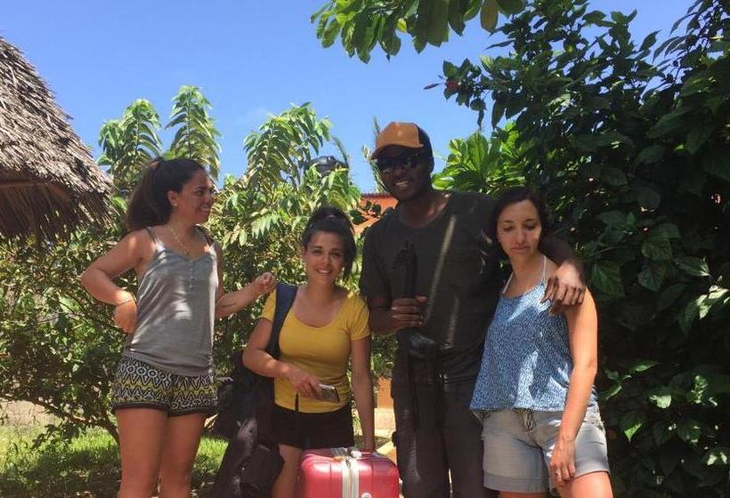 اتاق استاندارد, Mwana House