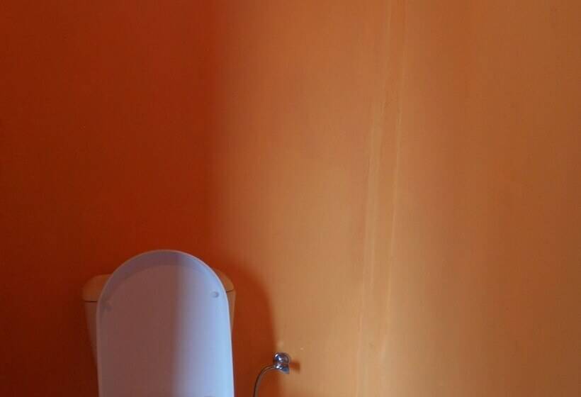 经济房, Paje Villa Lounge