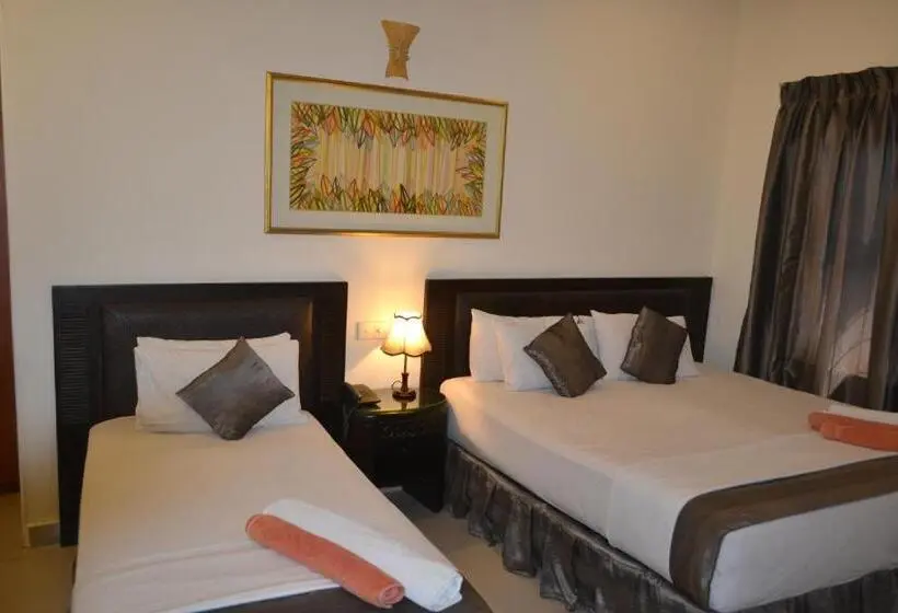 Standard Plus -huone, Green Grass Hotel & Restaurant
