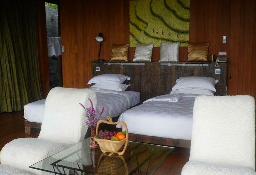 اتاق لوکس, Aythaya Monte Divino Lodge