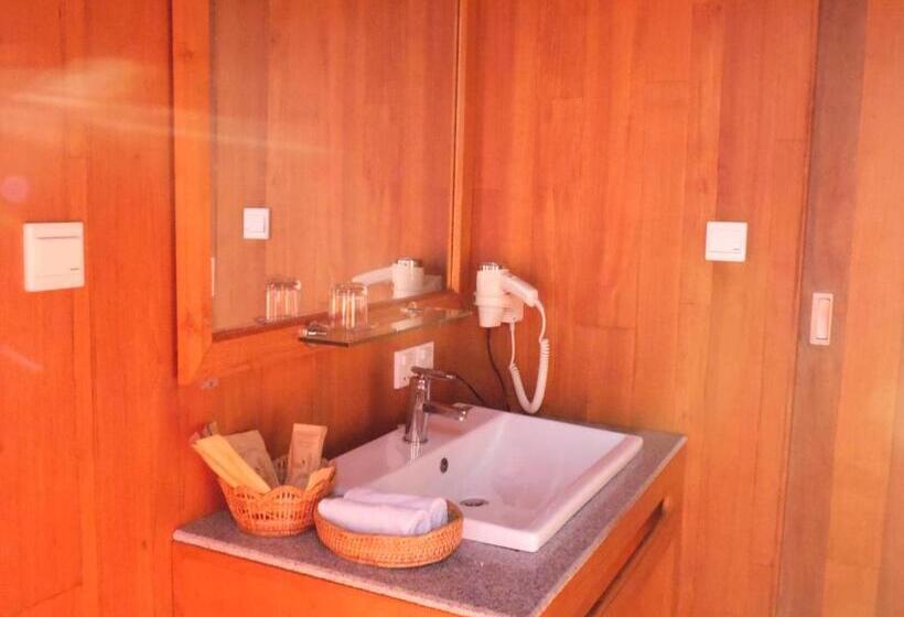 اتاق سوپریور, Aythaya Monte Divino Lodge