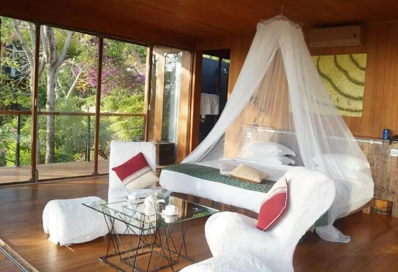 اتاق لوکس, Aythaya Monte Divino Lodge
