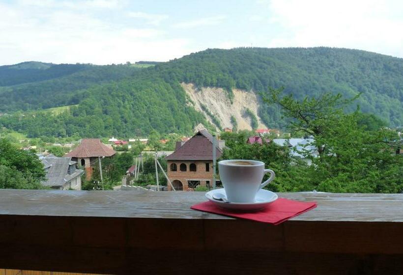 سوییت جونیور, Chalet Mont Blanc