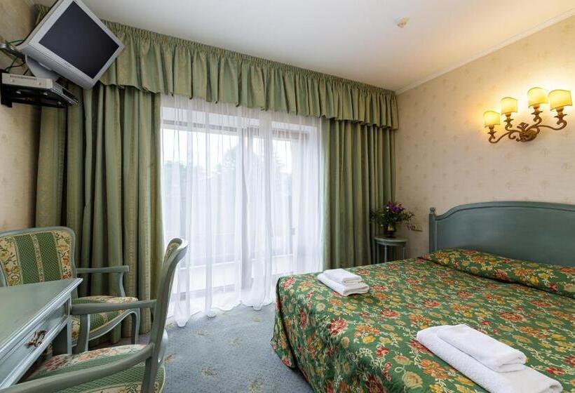 سوییت جونیور, Edelweiss