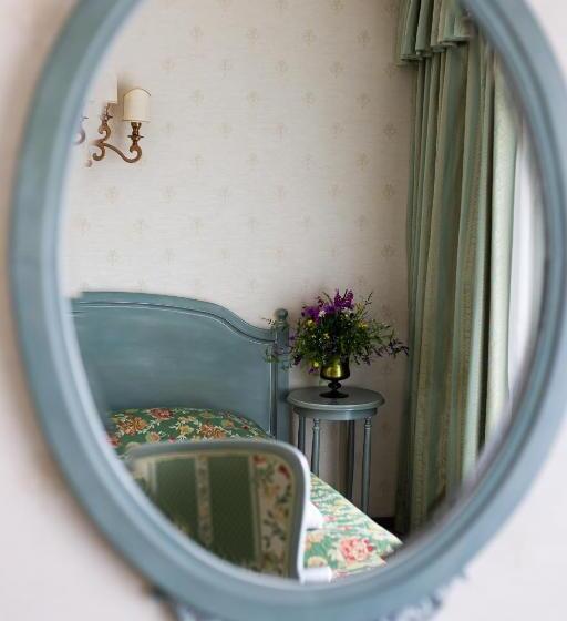 سوییت جونیور, Edelweiss