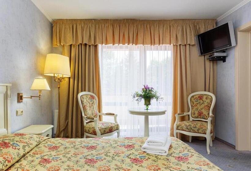 سوییت, Edelweiss