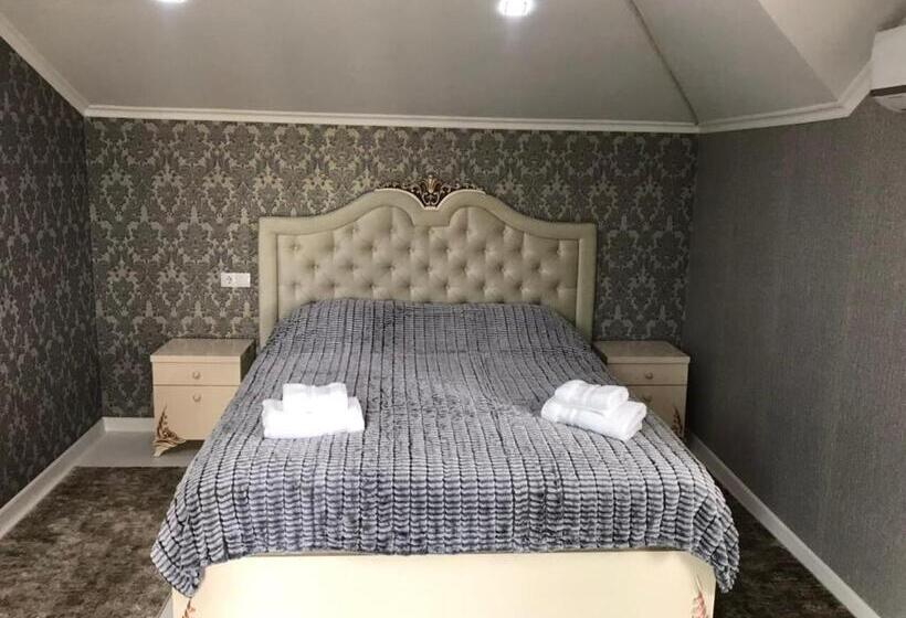 اتاق استاندارد سه نفره, Kalyan & Spa