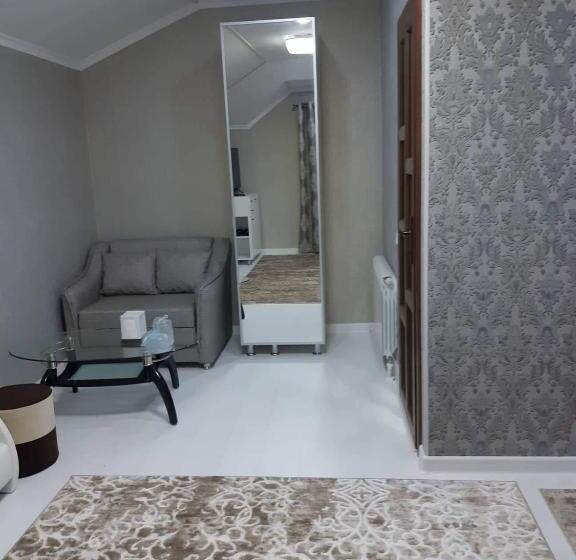 اتاق استاندارد سه نفره, Kalyan & Spa