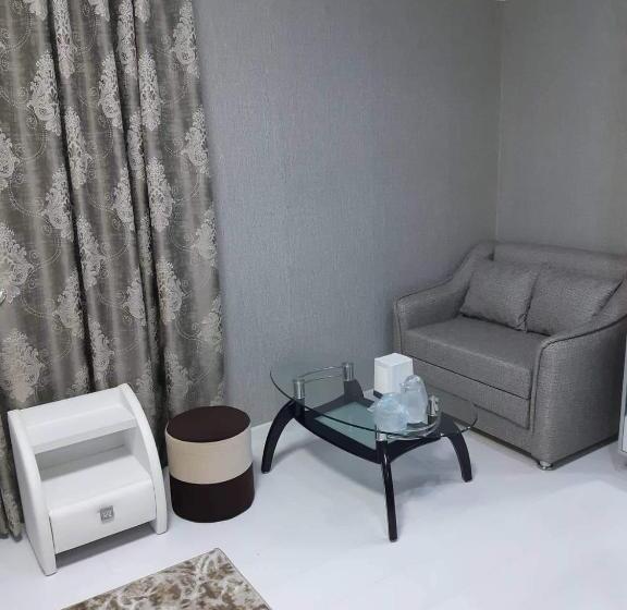 اتاق استاندارد سه نفره, Kalyan & Spa