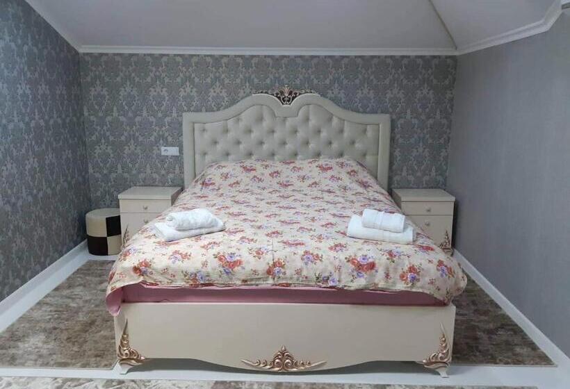 اتاق استاندارد سه نفره, Kalyan & Spa