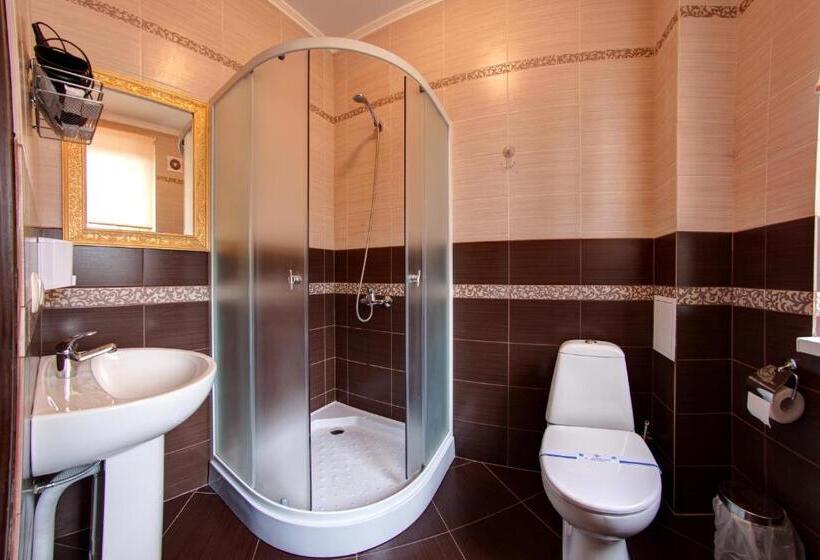 سوییت جونیور, Sofia