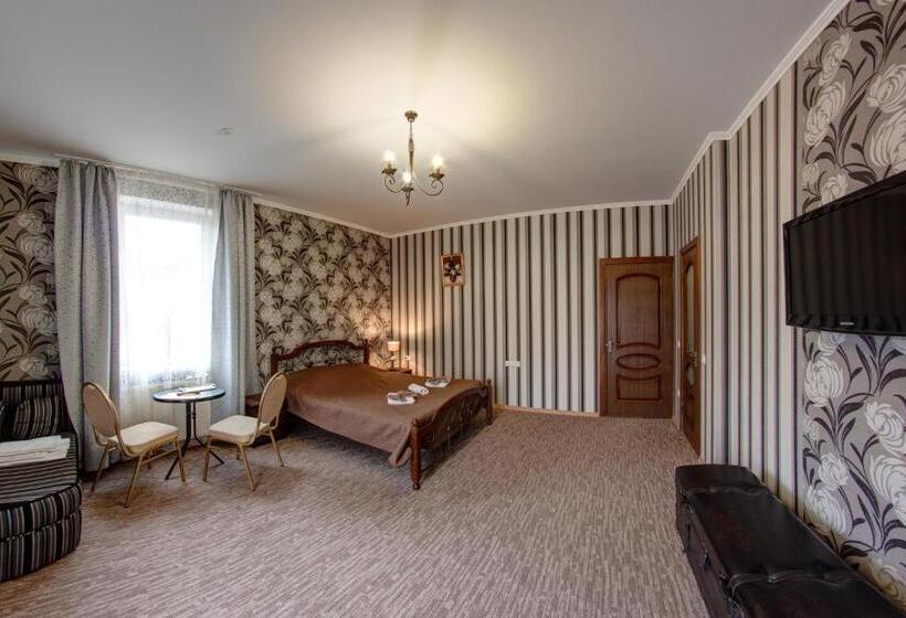 سوییت جونیور, Sofia