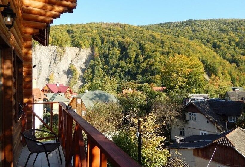 سوئیت با بالکن, Sofia