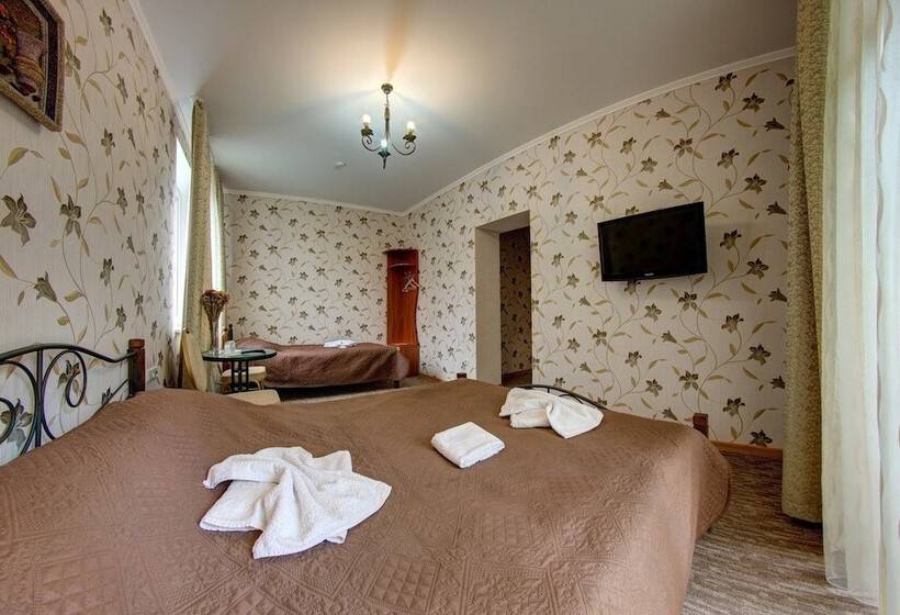 اتاق کلاسیک سه تخته, Sofia