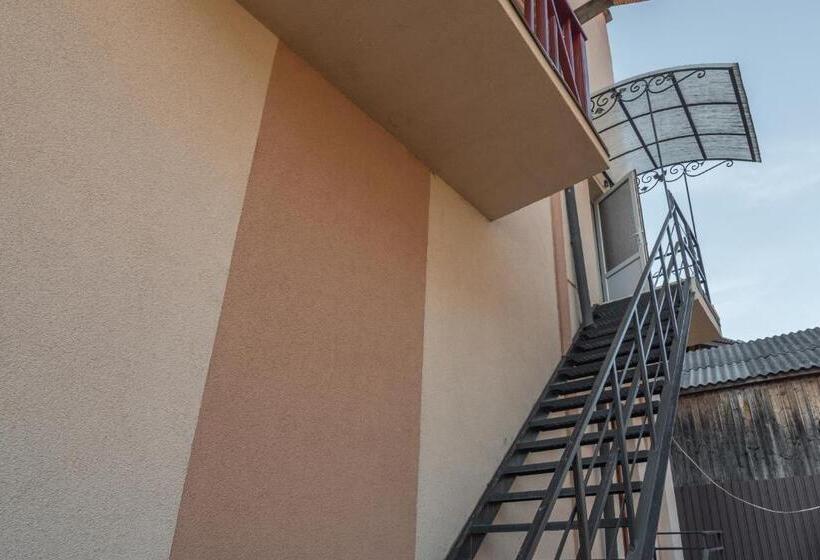 آپارتمان 1 خوابه, Sofia