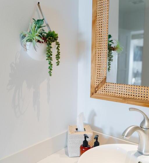 سوییت, The Beach House Boutique