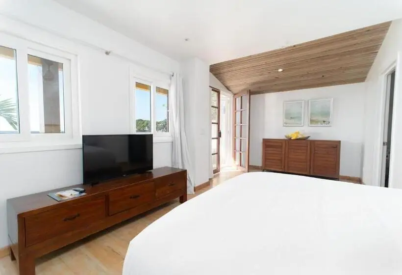 سوئیت پریمیوم, The Beach House Boutique
