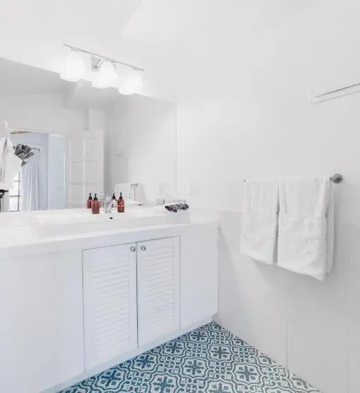 سوئیت پریمیوم, The Beach House Boutique