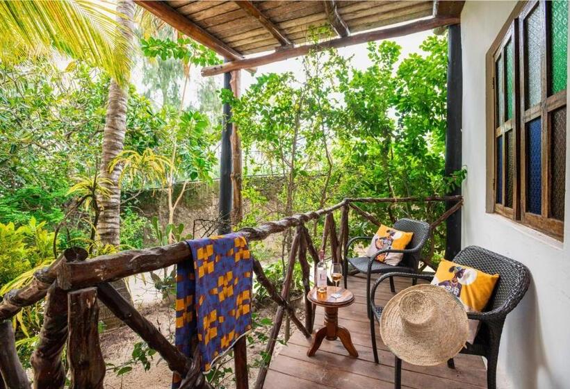 标准间带阳台, The Seles Boutique