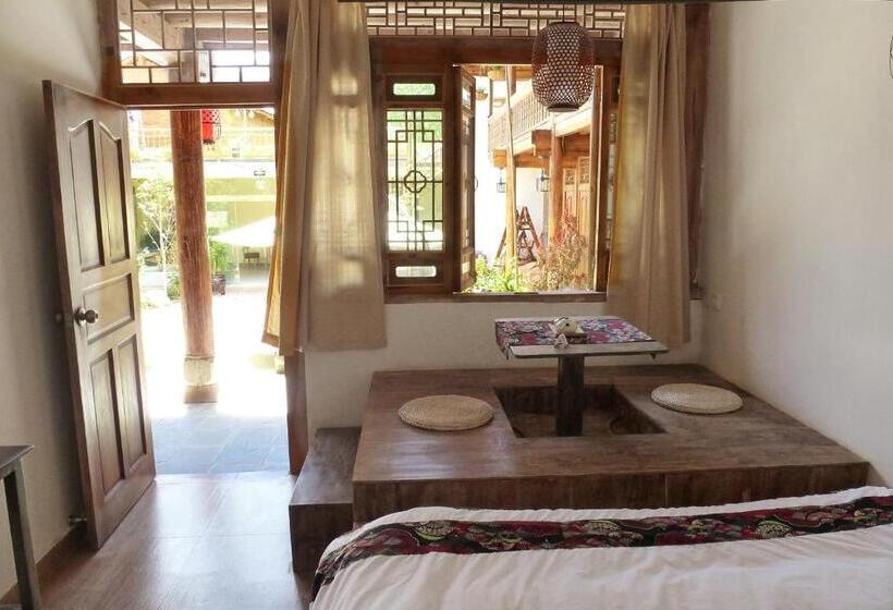 标准间, Tourist Courtyard