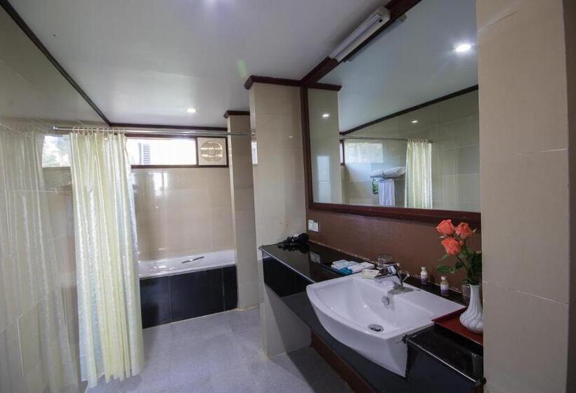 اتاق لوکس با چشم‌انداز باغ, Merciel Retreat & Resort