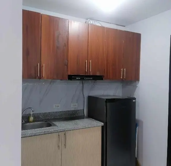 シティビュー１ベッドルームアパート, Condo