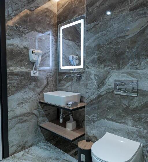 Quarto Triplo Superior, Aboja Inn