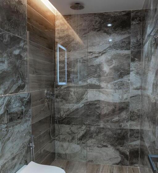 Трехместный Номер Deluxe, Aboja Inn