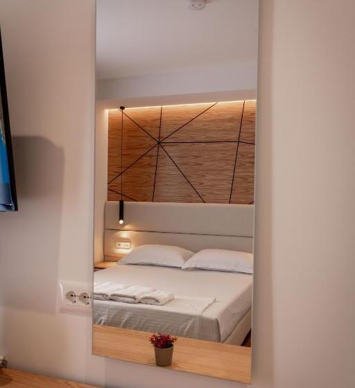 Escritório Deluxe, Aboja Inn