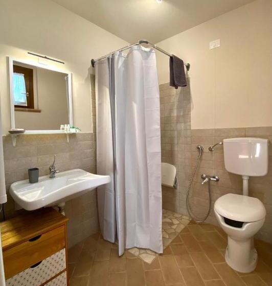 חדר סטנדרט, Agriturismo La Quercia Bella