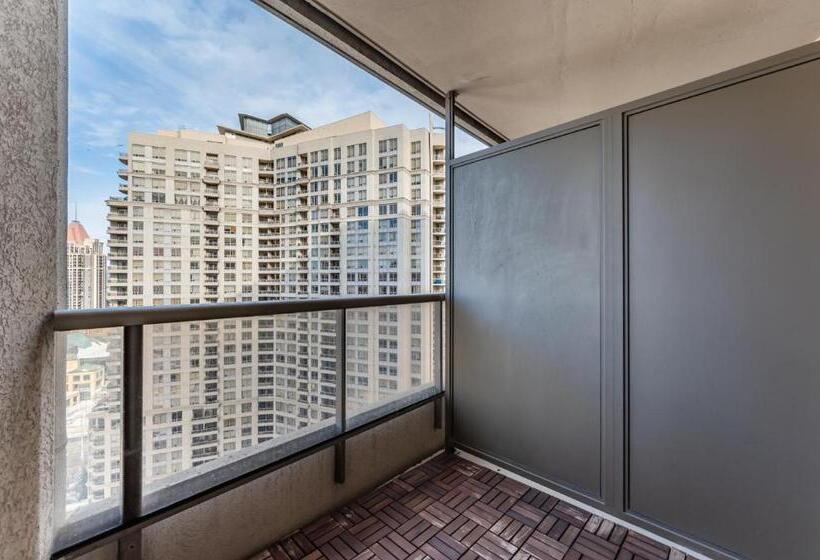 침실 1개 아파트, Executive 1 Plus Den Condo, Parking