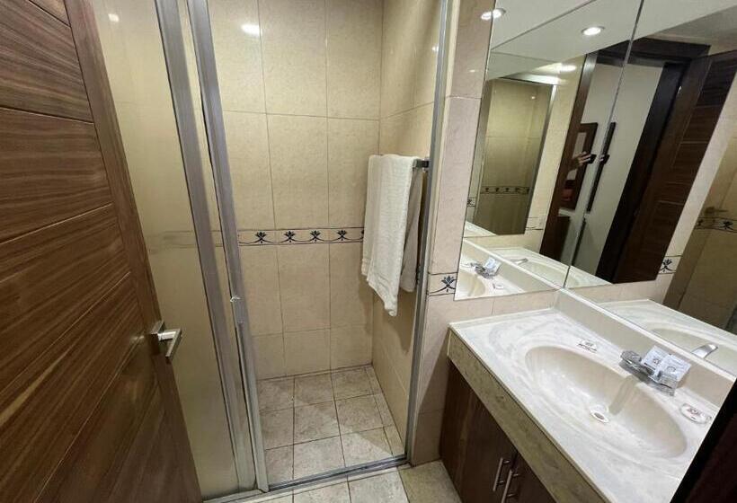 غرفة قياسية, Fiesta Alteña