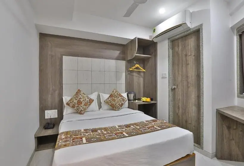 Quarto deluxe, Legend