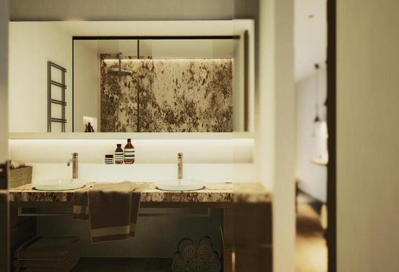 豪华房间, Recort