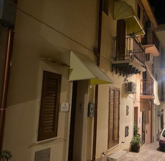 اتاق استاندارد, Sofia Rooms