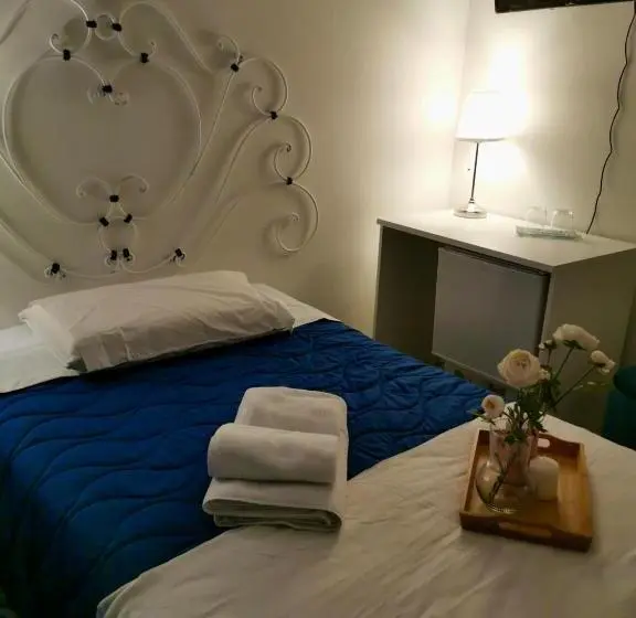 اتاق استاندارد یک نفره, B&b Casa Petrarca