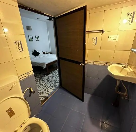 استودیوی لوکس, Coco Garden  04 Minutes To Calangute Beach