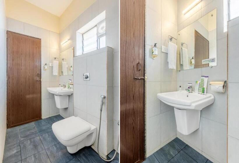 غرفة ديلوكس, Treebo Sky City Grand