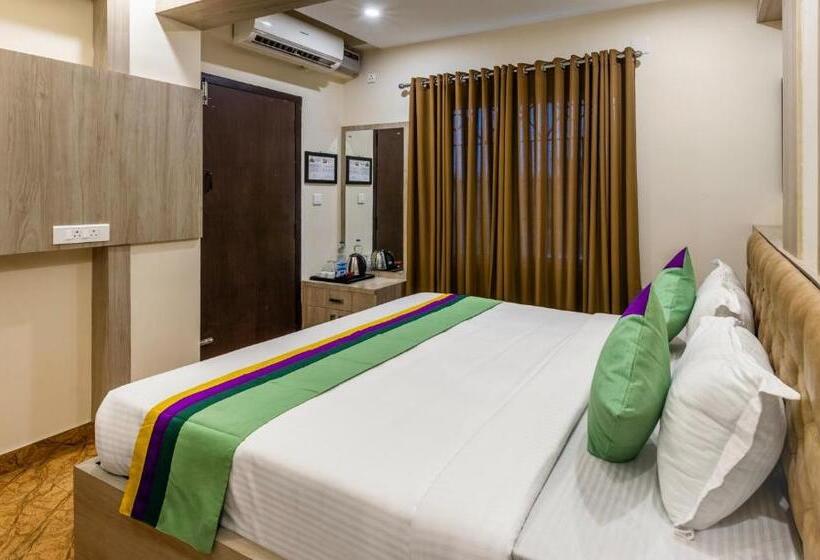 غرفة سوبيريور, Treebo Sky City Grand