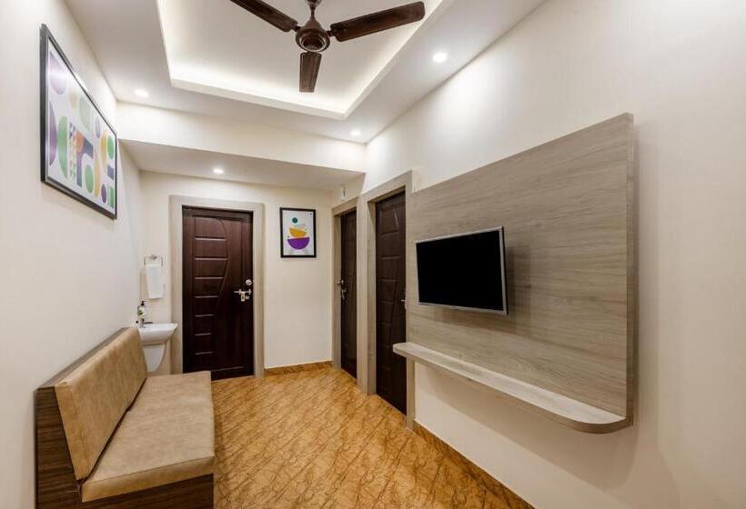 غرفة سوبيريور, Treebo Sky City Grand