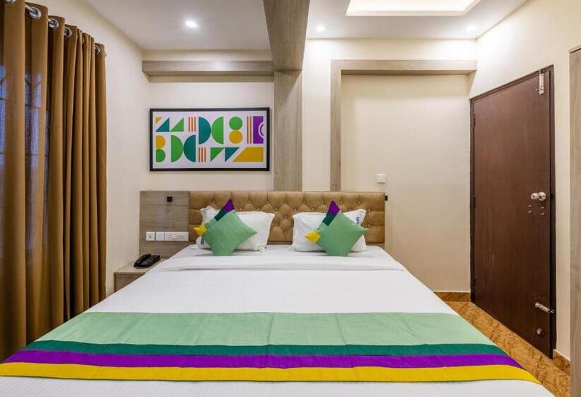 غرفة سوبيريور, Treebo Sky City Grand