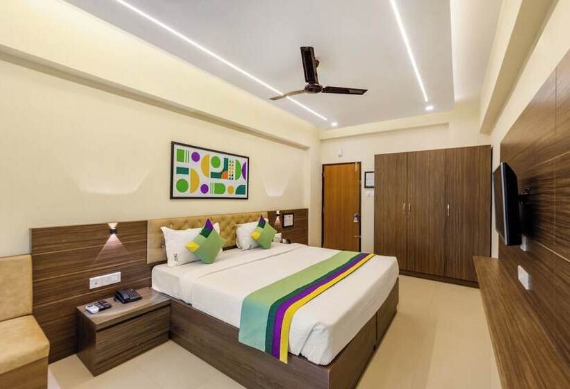 غرفة ديلوكس, Treebo Sky City Grand